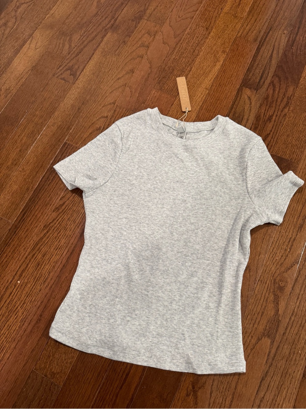 SKIMS Short Sleeve Ribbed Tee in Light Gray - Picture 3 of 10
